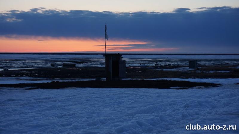 Полярная белая ночь.