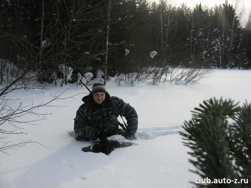 Выпорхнул из лунки
